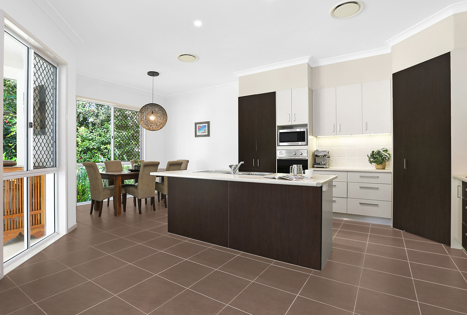 457 Glenview Road, Glenview QLD 4553 - photo 6