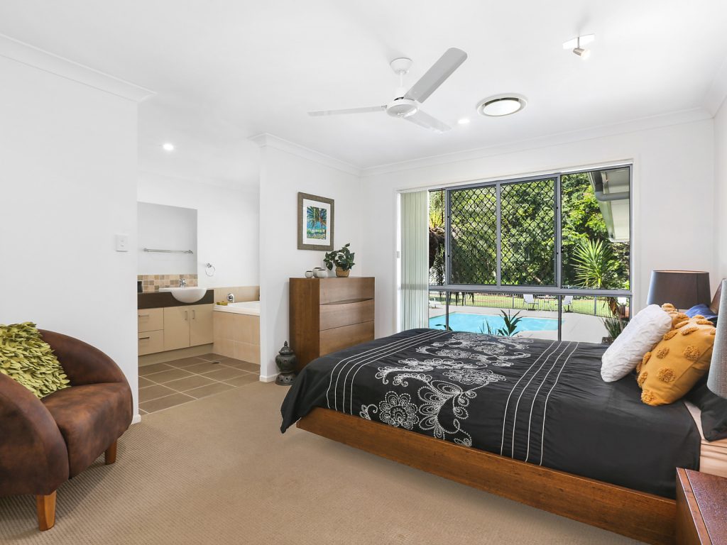457 Glenview Road, Glenview QLD 4553 - photo 9