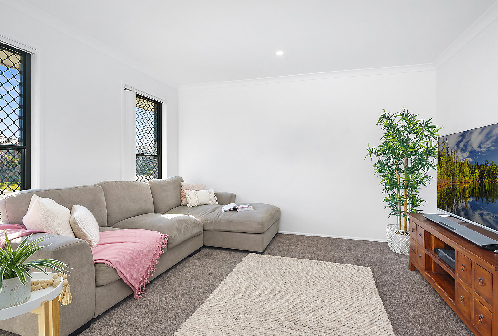 25 Cod Circuit, Bongaree QLD 4507 - photo 5