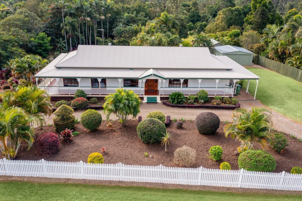 14 Pinelands Drive, Beerwah QLD 4519 - photo 13
