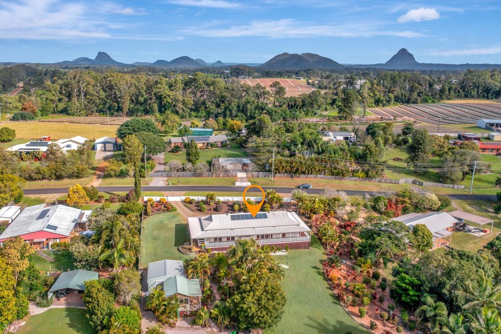 14 Pinelands Drive, Beerwah QLD 4519 - photo 14