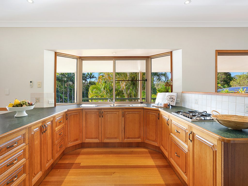 14 Pinelands Drive, Beerwah QLD 4519 - photo 6