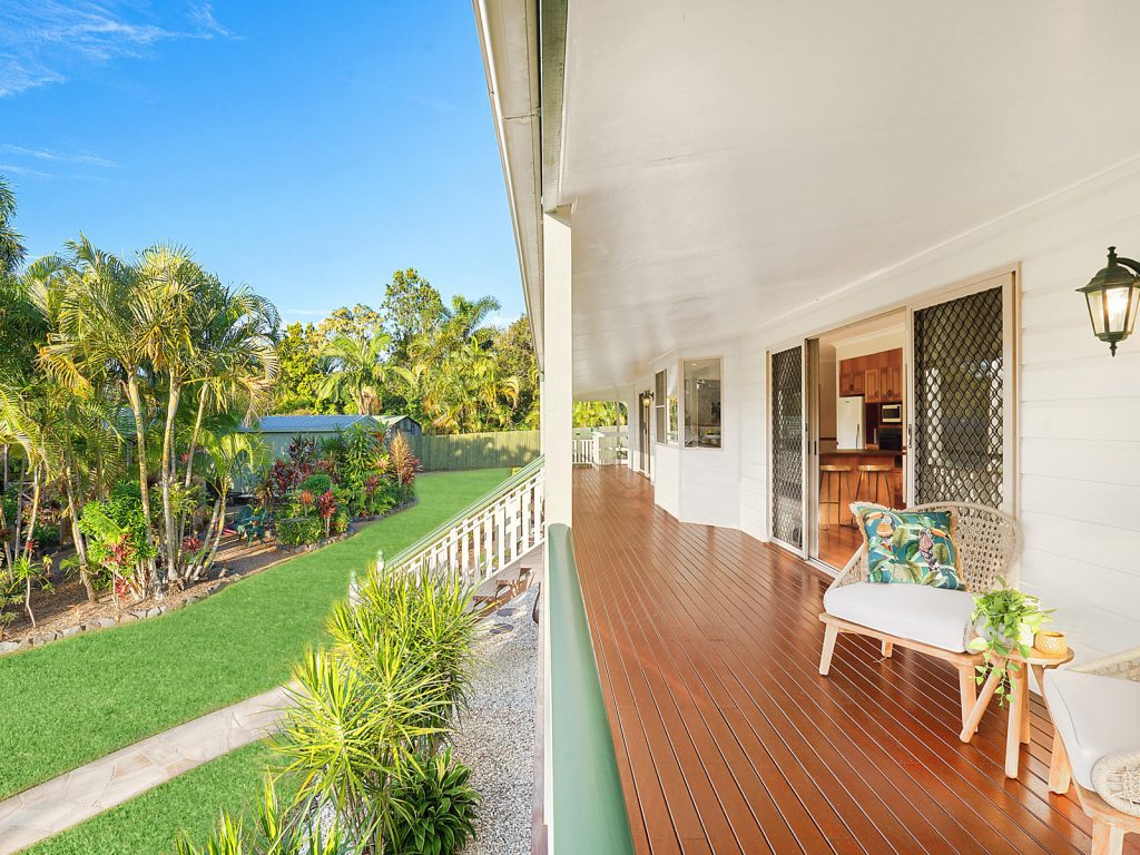 14 Pinelands Drive, Beerwah QLD 4519 - photo 8