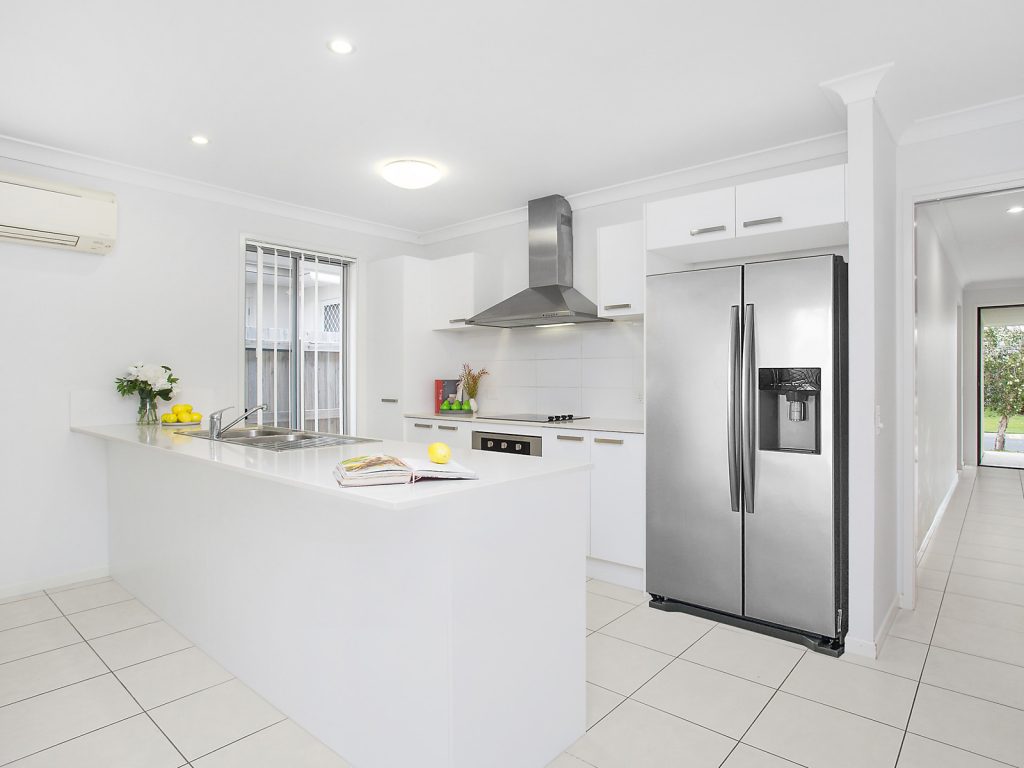 7 Cobia Court, Mountain Creek QLD 4557 - photo 3