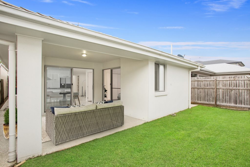 7 Cobia Court, Mountain Creek QLD 4557 - photo 8