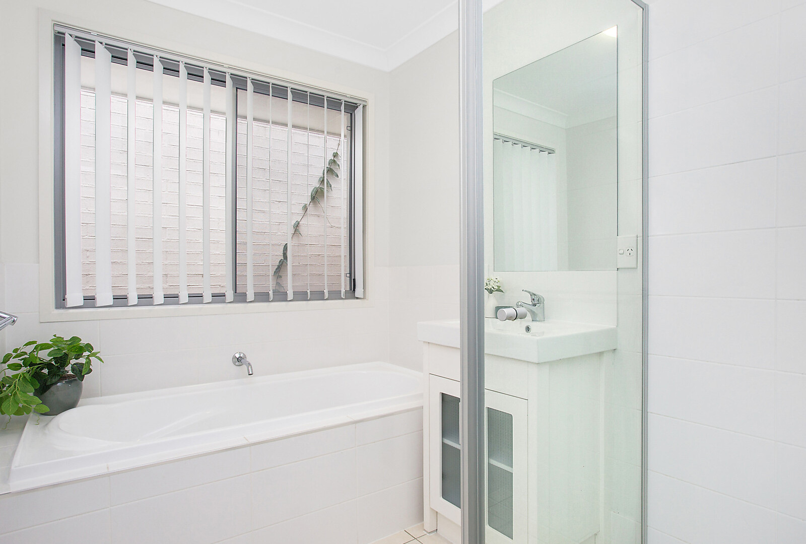 7 Cobia Court, Mountain Creek QLD 4557 - photo 10