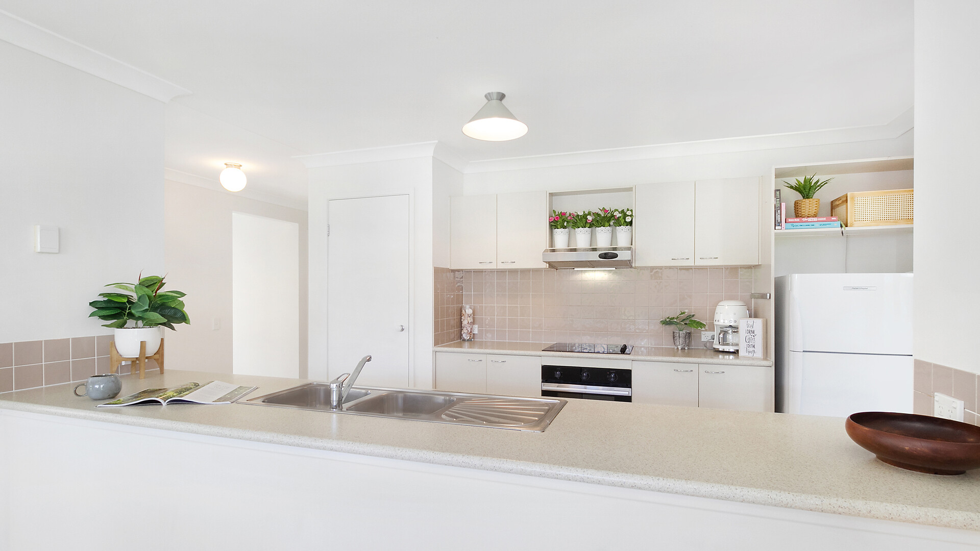 38 Alicia Circuit, Little Mountain QLD 4551 - photo 3