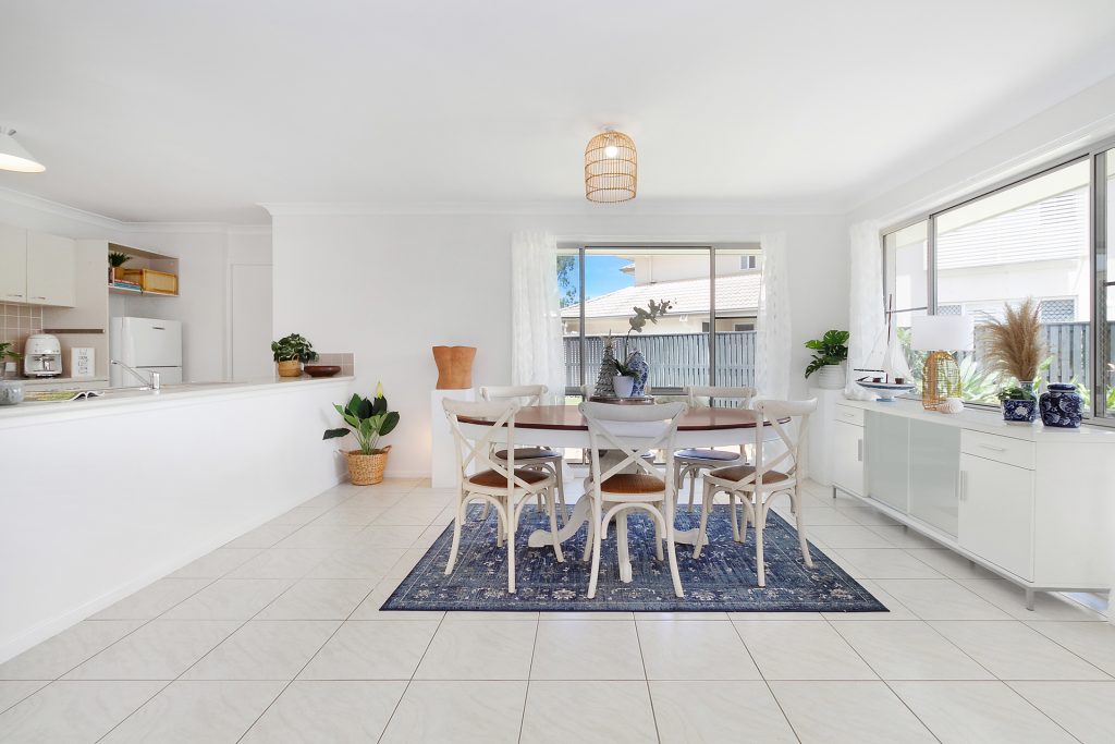38 Alicia Circuit, Little Mountain QLD 4551 - photo 4