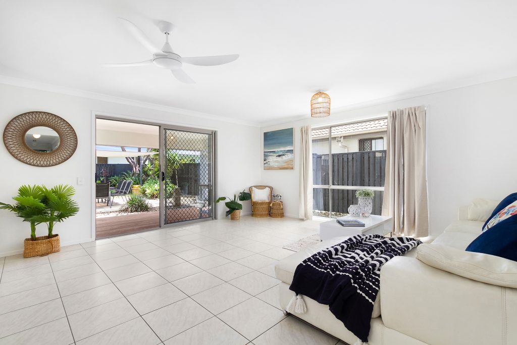 38 Alicia Circuit, Little Mountain QLD 4551 - photo 5