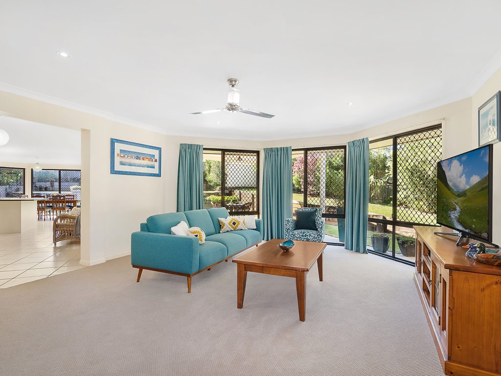 25 Smerdon Way, Glass House Mountains QLD 4518 - photo 5