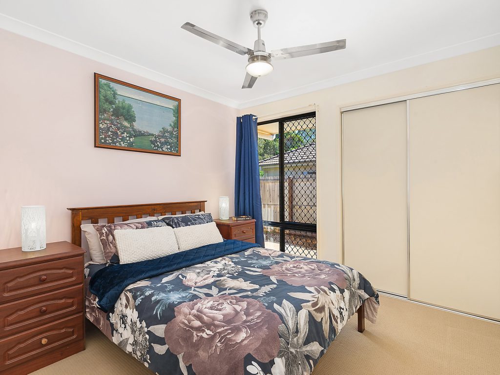 25 Smerdon Way, Glass House Mountains QLD 4518 - photo 8