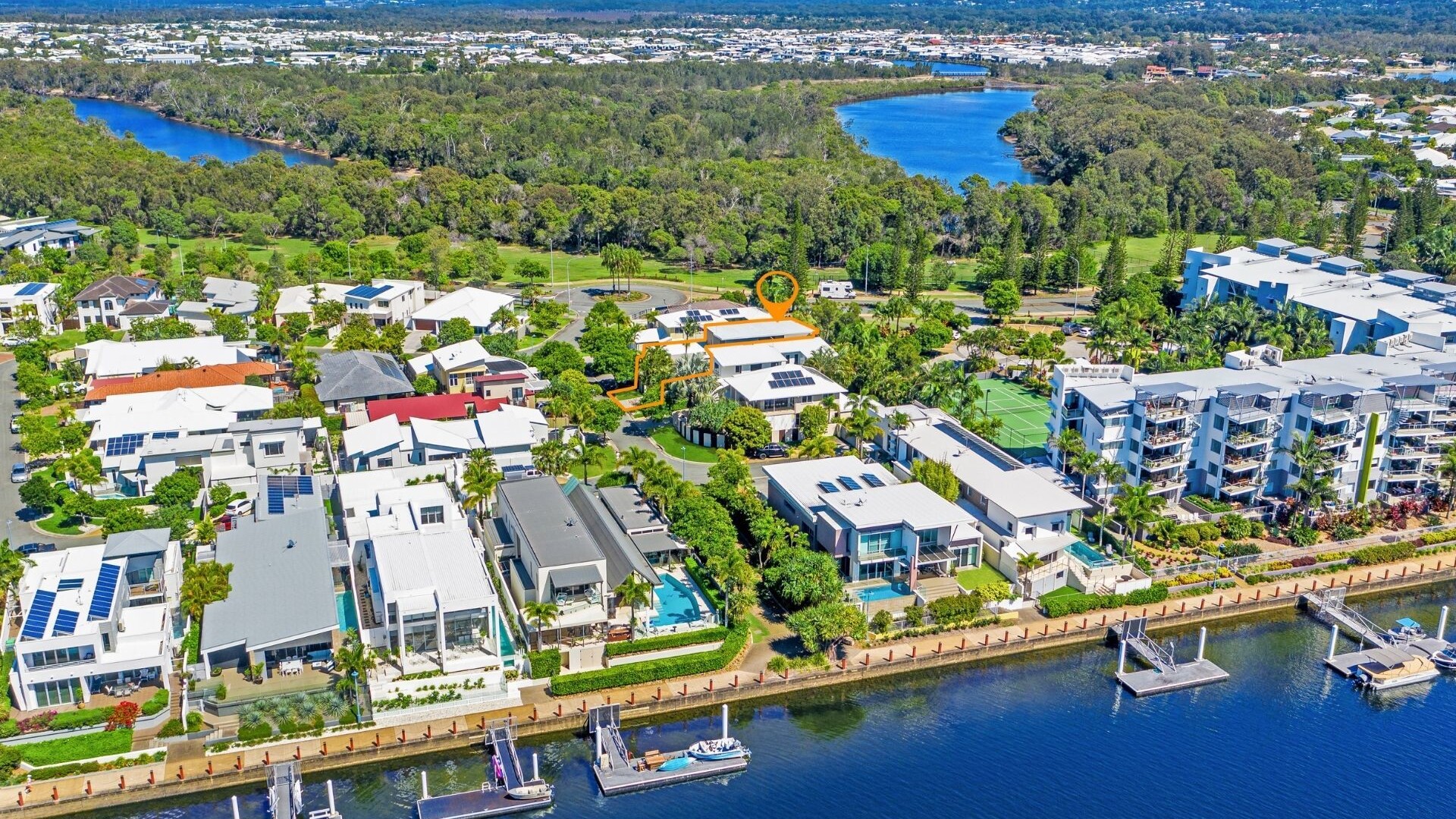 5 Melos Place, Kawana Island QLD 4575 - photo 3