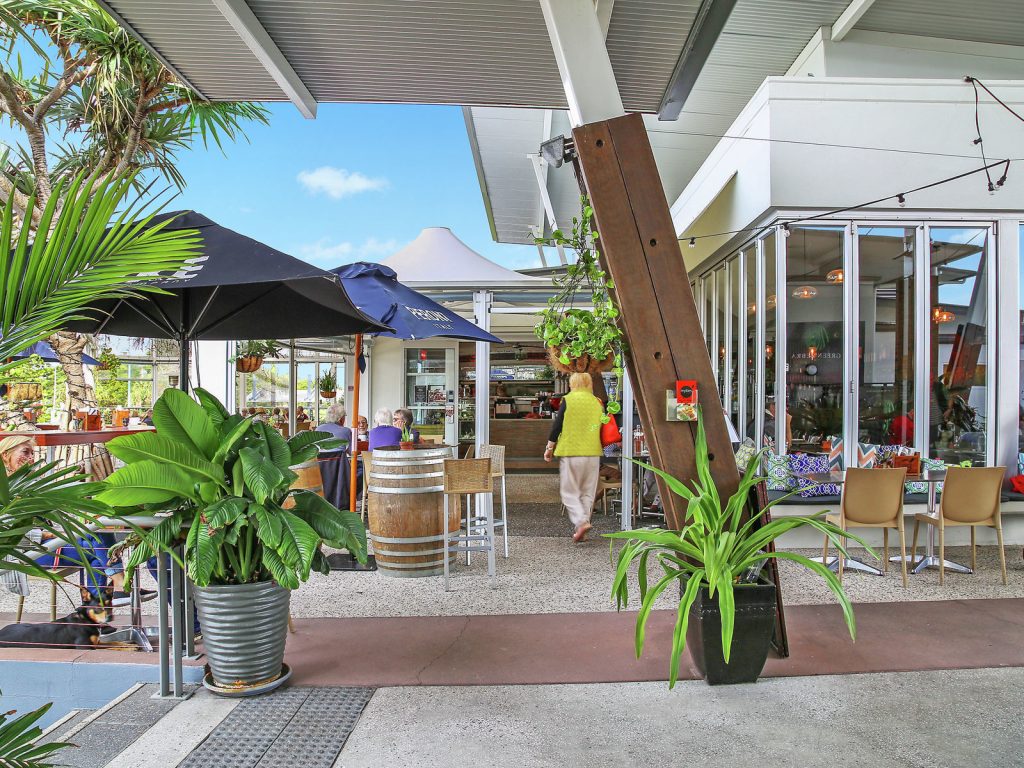 5 Melos Place, Kawana Island QLD 4575 - photo 22