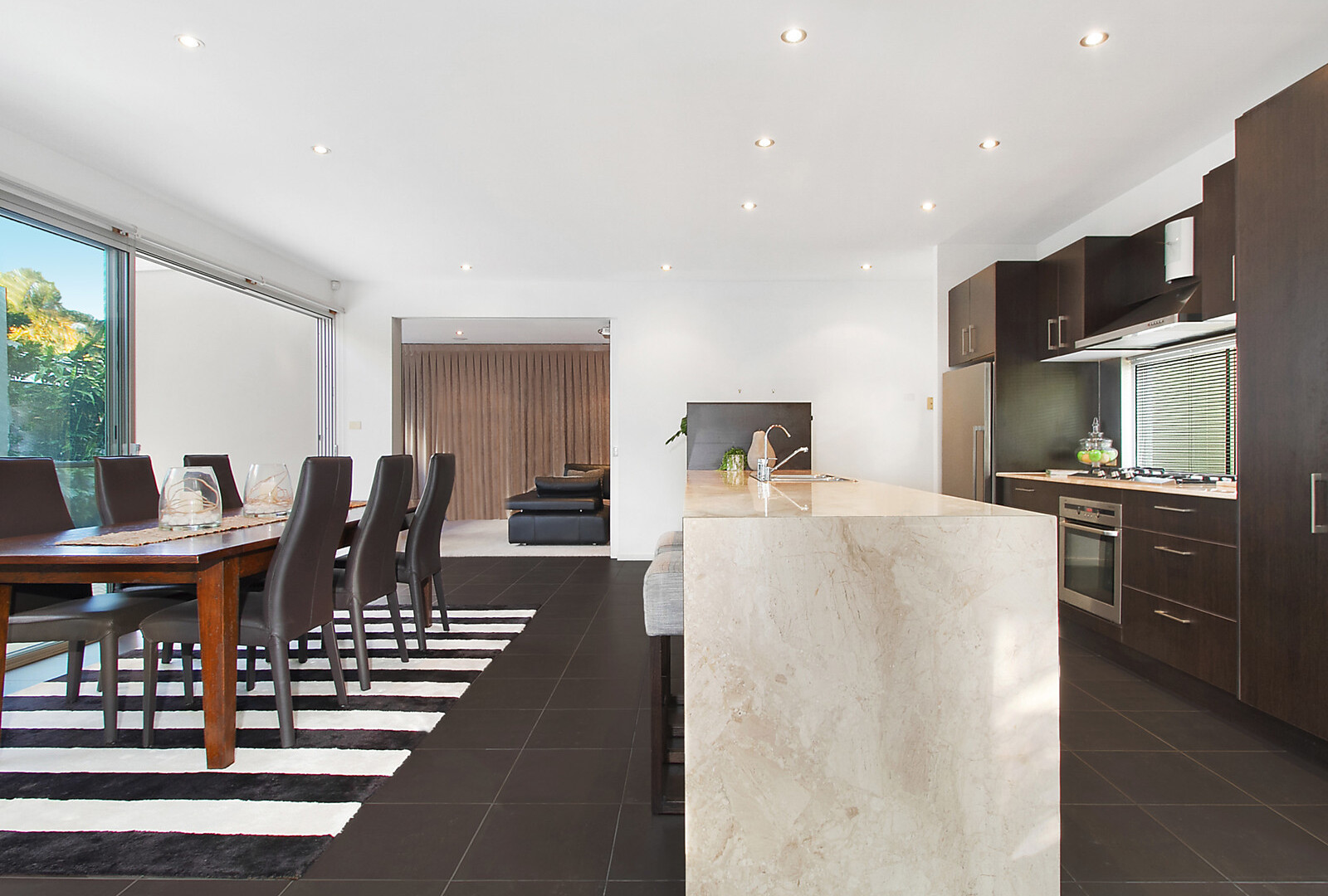 5 Melos Place, Kawana Island QLD 4575 - photo 9