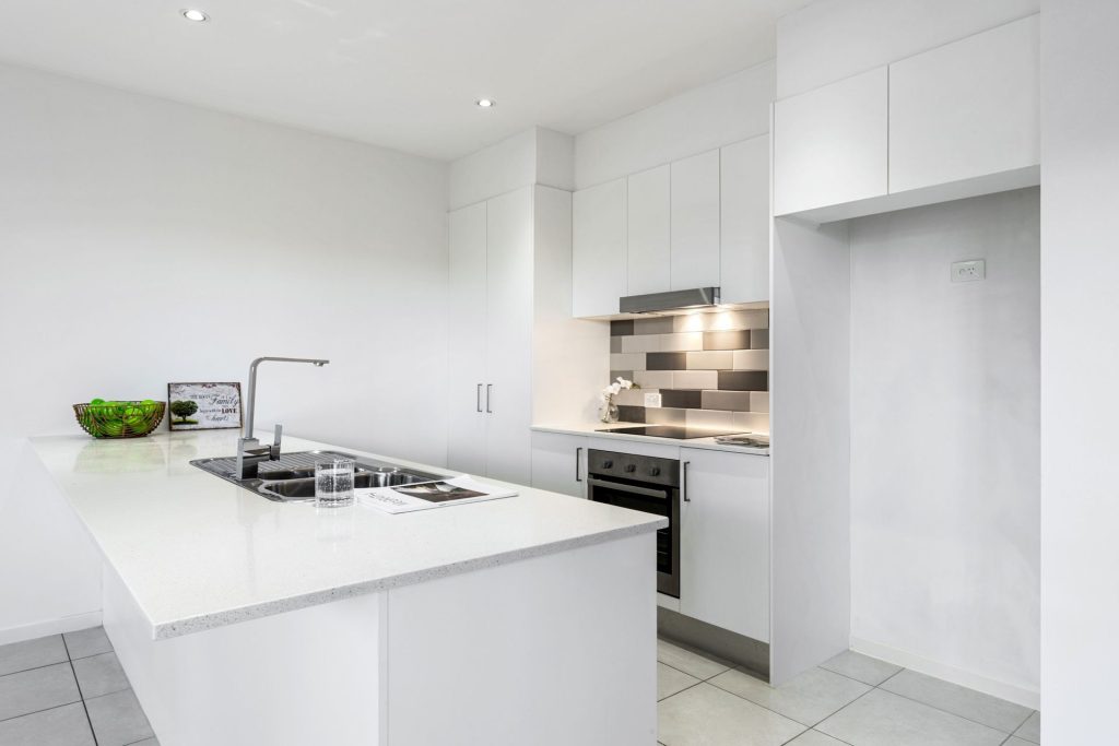 2/3 Tarwhine Place, Mountain Creek QLD 4557 - photo 2