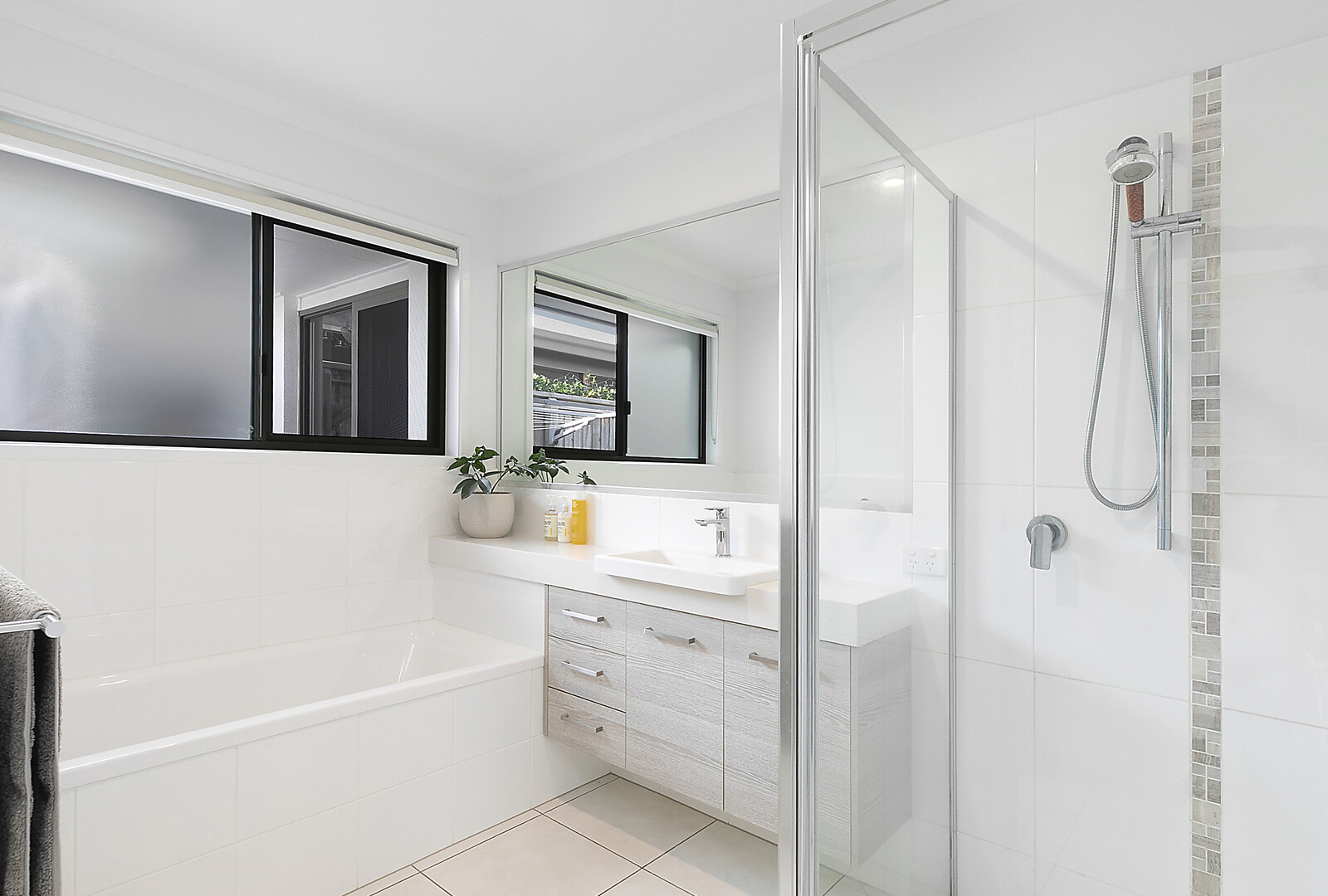 25 Meredith Crescent, Baringa QLD 4551 - photo 5