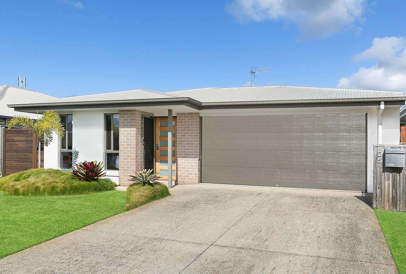 25 Meredith Crescent, Baringa QLD 4551 - photo 7