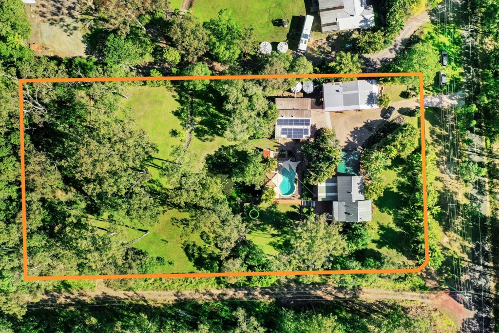 22 Amigh Road, Landsborough QLD 4550 - photo 9