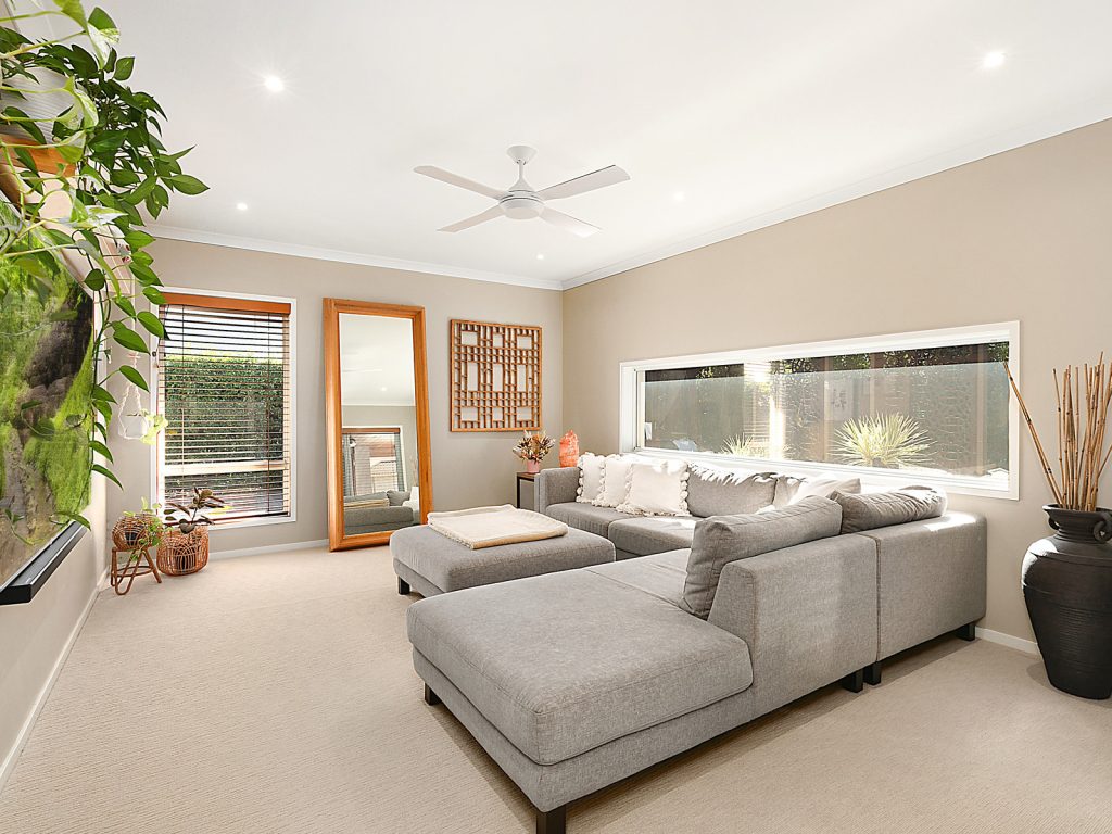 5 Azure Street, Caloundra West QLD 4551 - photo 4
