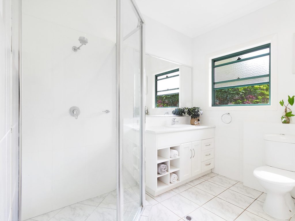 8 Knowles Place, Glass House Mountains QLD 4518 - photo 12