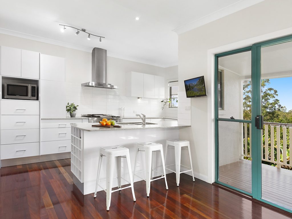 8 Knowles Place, Glass House Mountains QLD 4518 - photo 5
