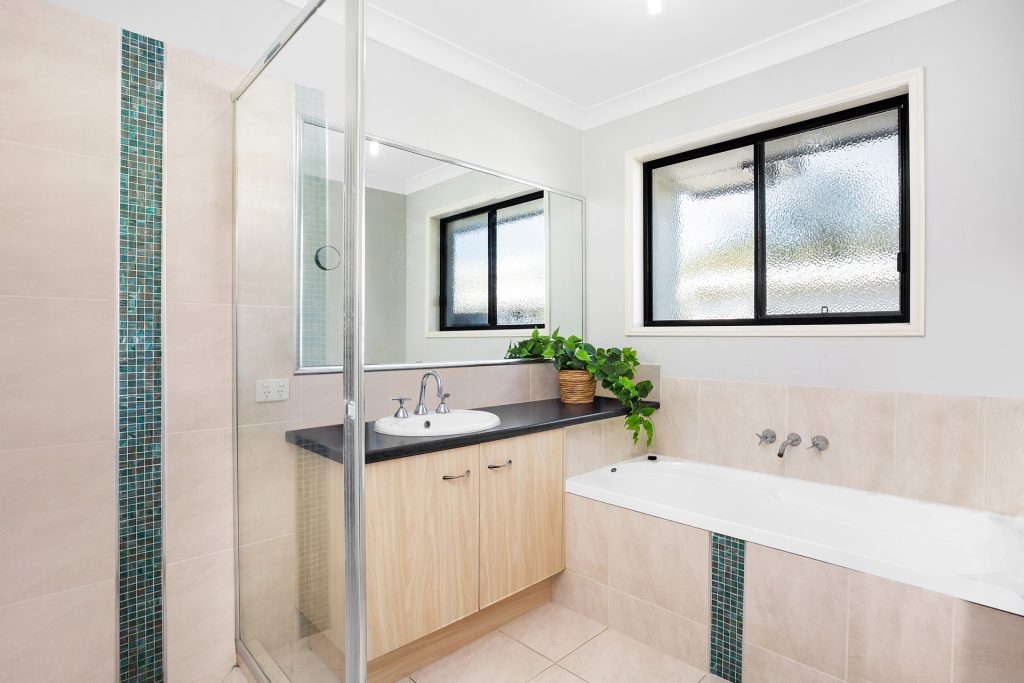 14 Flinders Avenue, Beerwah QLD 4519 - photo 9