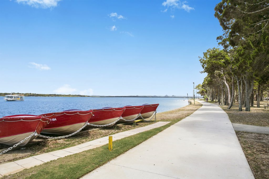 11 Tranquillity Crescent, Bongaree QLD 4507 - photo 2