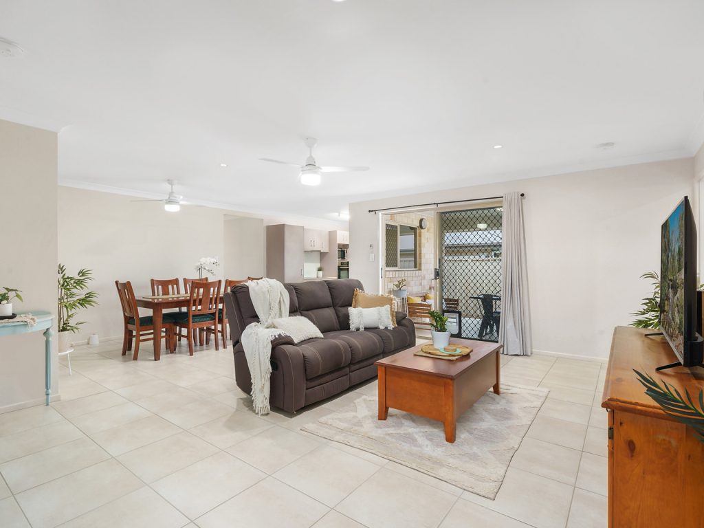49 Poole Road, Glass House Mountains QLD 4518 - photo 4