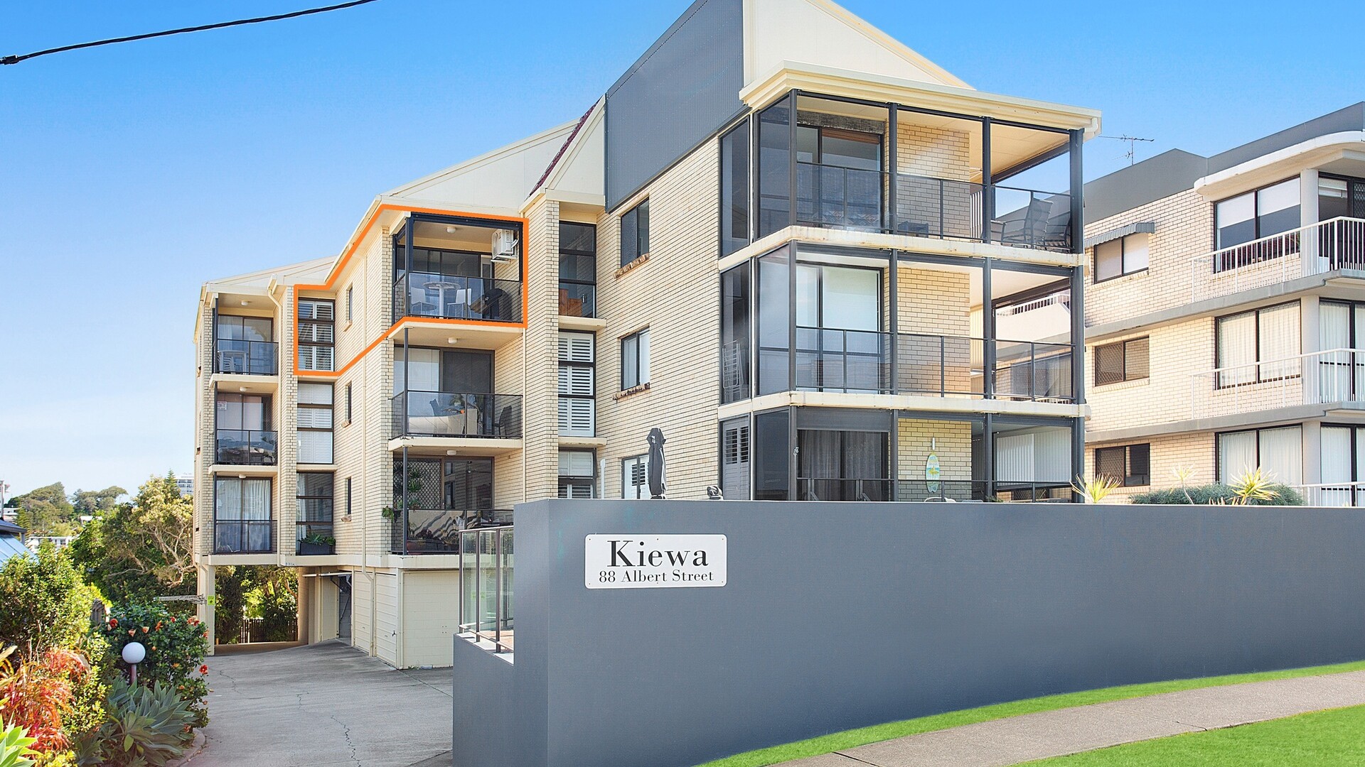 8/88 Albert Street, Kings Beach QLD 4551 - photo 12