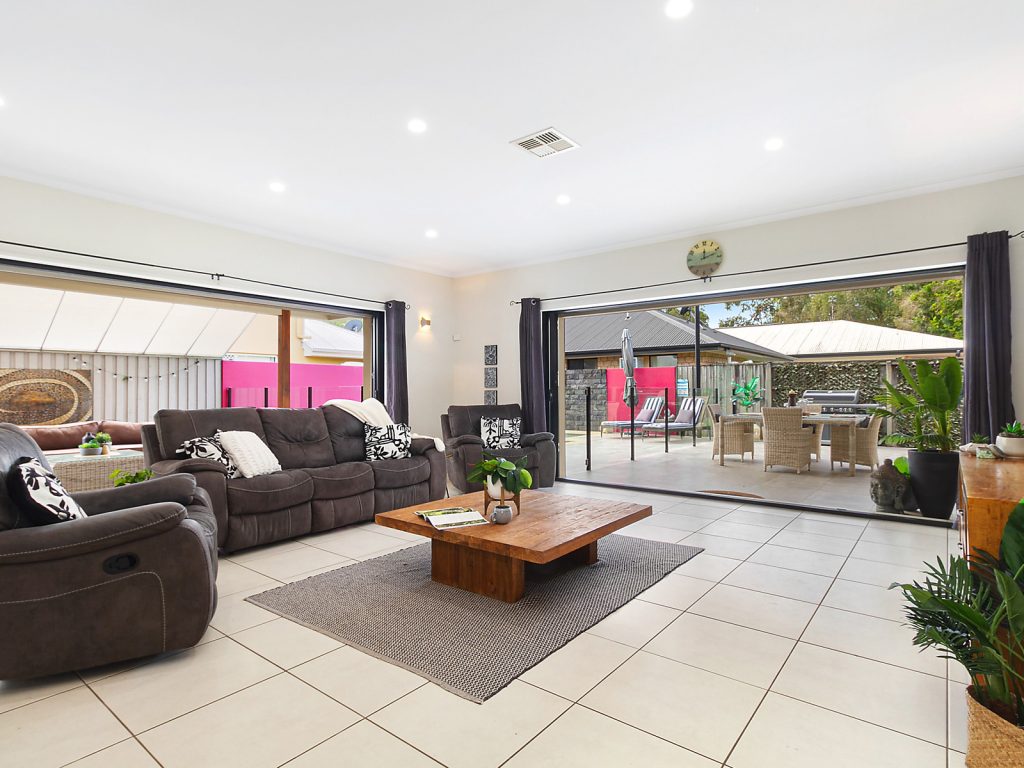 30 Elvena Circuit, Little Mountain QLD 4551 - photo 5