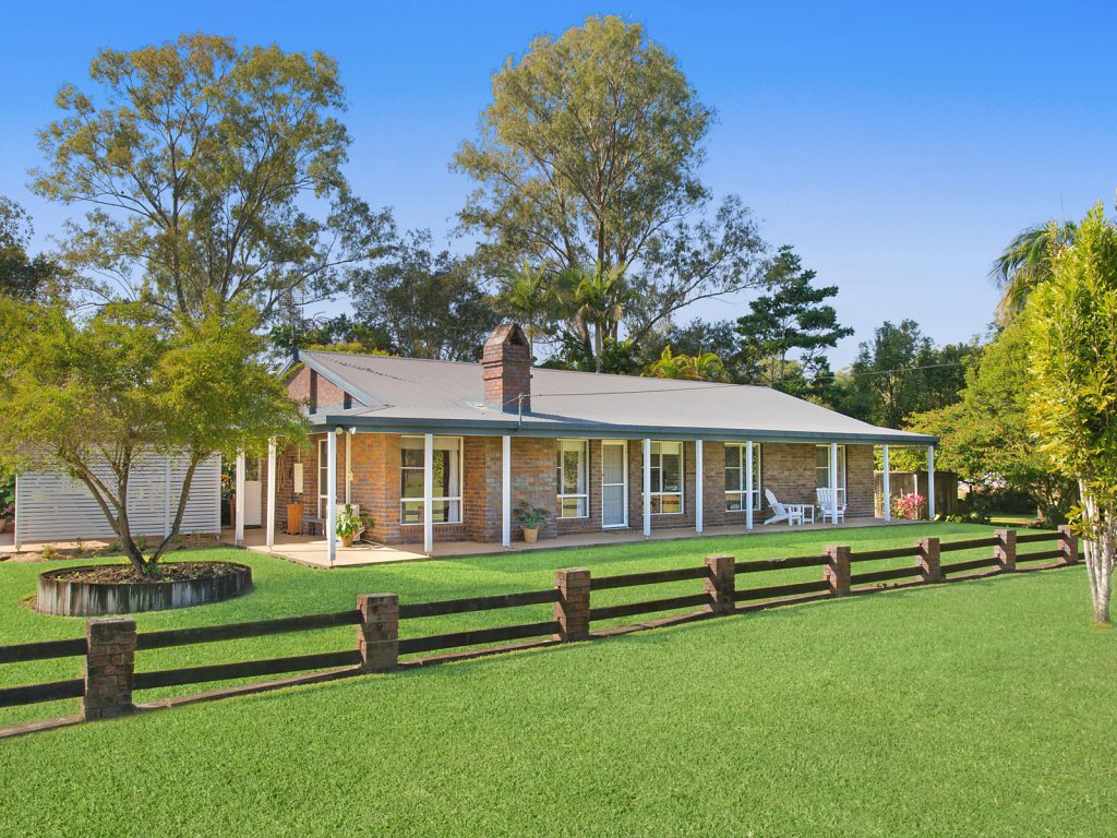 69 Gympie Street North, Landsborough QLD 4550 - photo 4