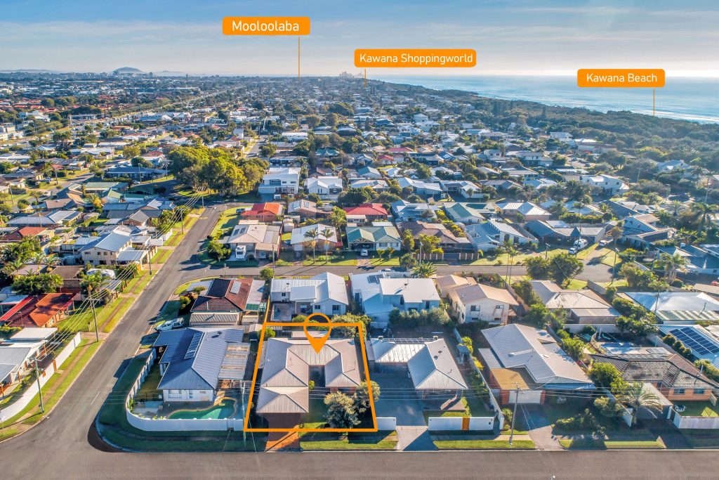 15 Napalle Street, Warana QLD 4575 - photo 2