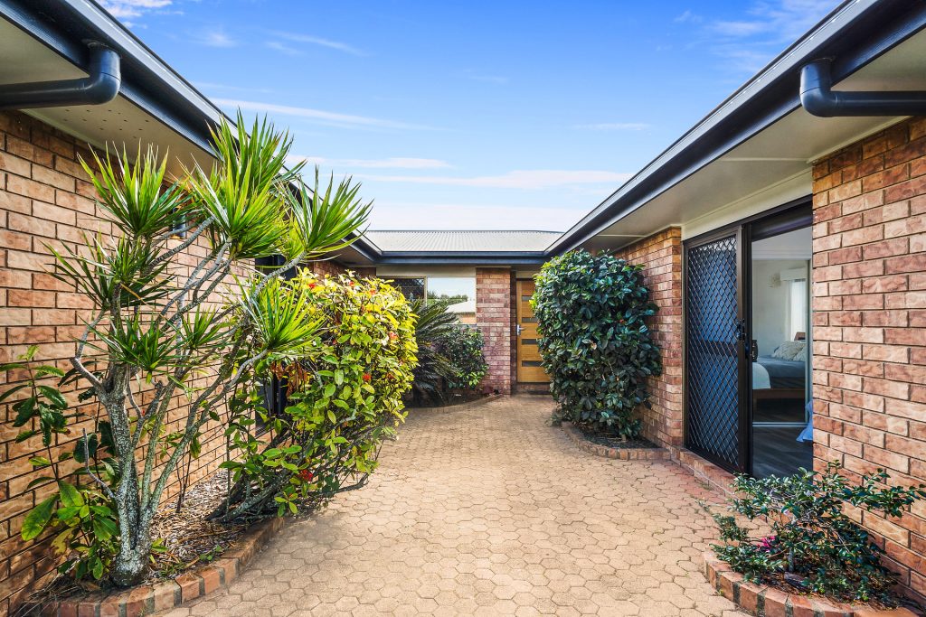 15 Napalle Street, Warana QLD 4575 - photo 12