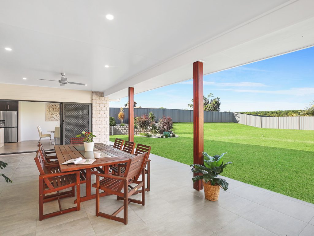 23 Wattle Avenue, Beerburrum QLD 4517 - photo 2