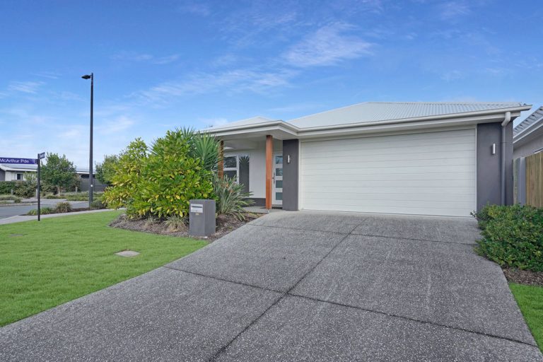 1 Meredith Crescent, Baringa QLD 4551 - photo 11