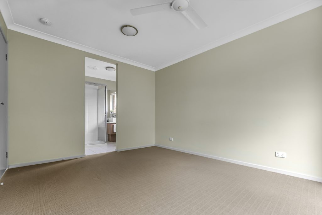 7 Staaten Street, Burpengary QLD 4505 - photo 4
