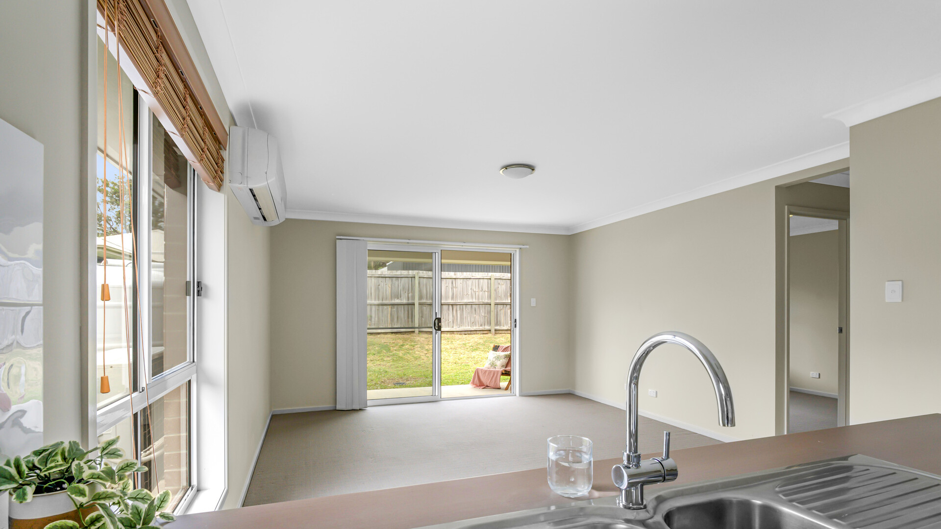 7 Staaten Street, Burpengary QLD 4505 - photo 6
