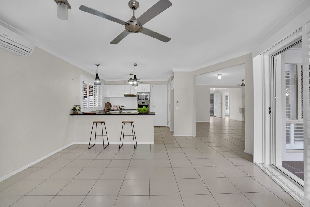 73 Kurrajong Crescent, Meridan Plains QLD 4551 - photo 5