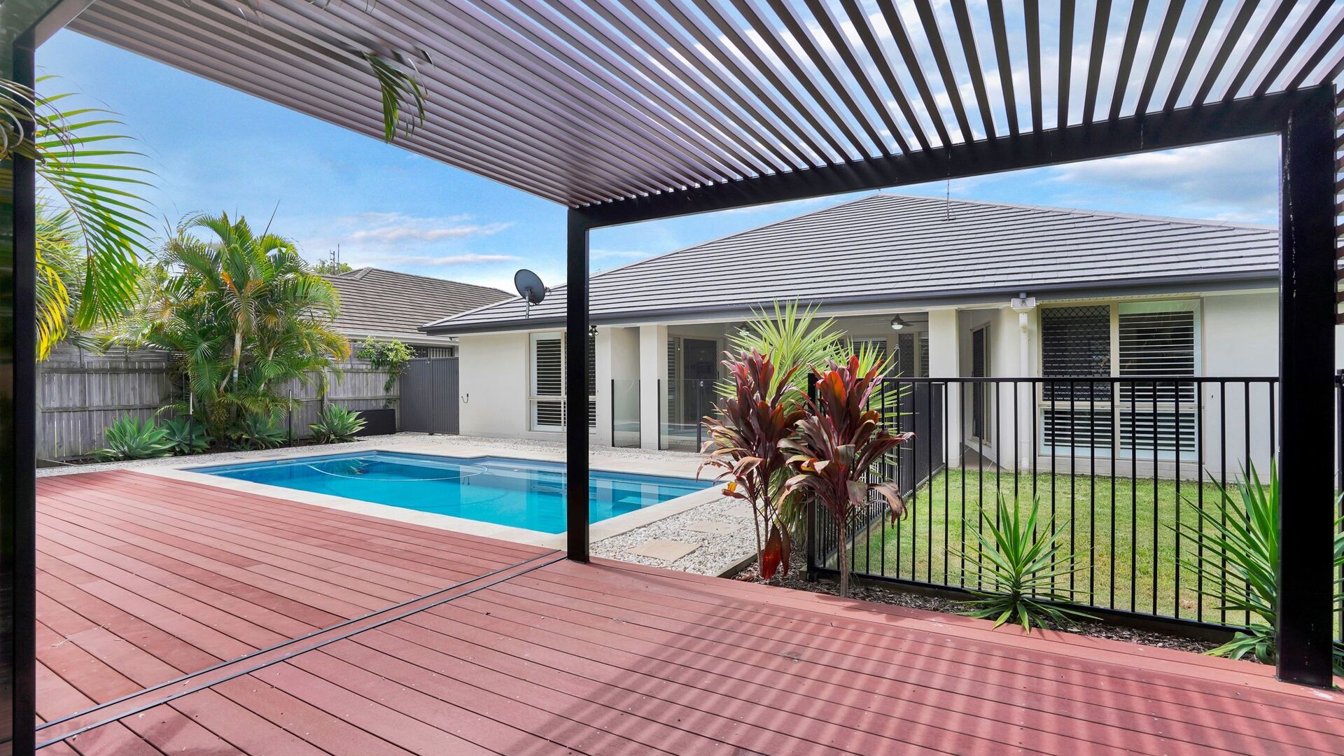 73 Kurrajong Crescent, Meridan Plains QLD 4551 - photo 6