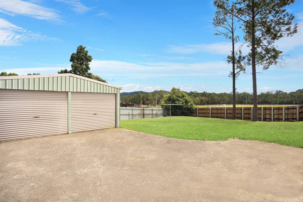 69 Caloundra Street, Landsborough QLD 4550 - photo 8