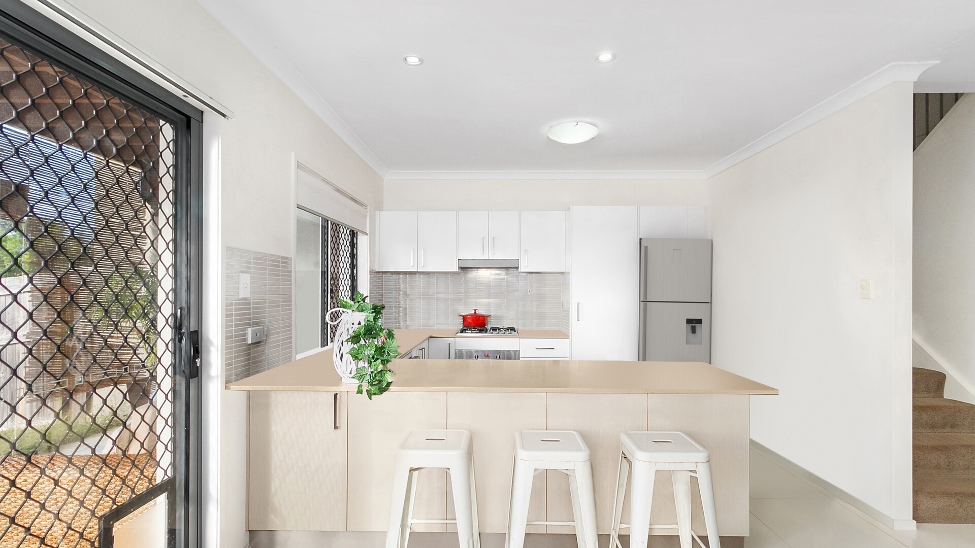 6/2 Photinia Crescent, Mountain Creek QLD 4557 - photo 4
