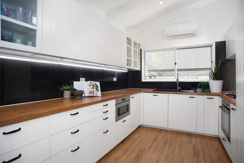 49 Lindeman Road, Beerwah QLD 4519 - photo 5