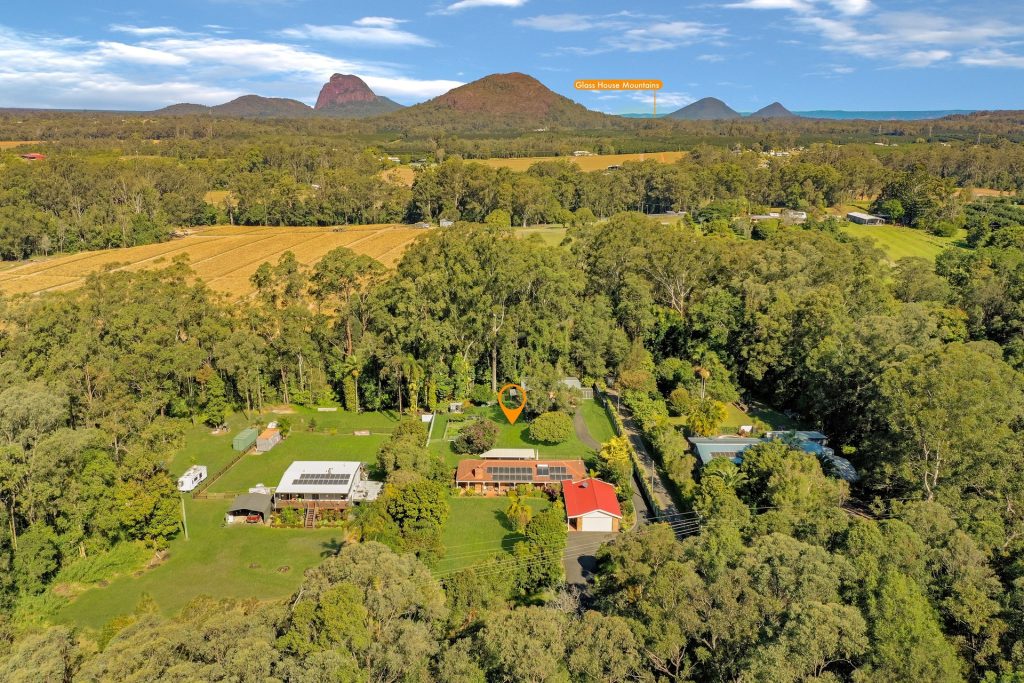 124 Lindeman Road, Beerwah QLD 4519 - photo 2