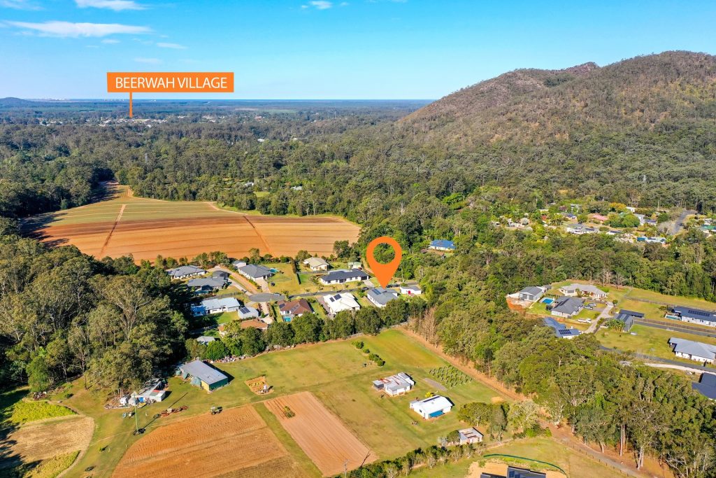 27 Otto Nothling Place, Beerwah QLD 4519 - photo 15