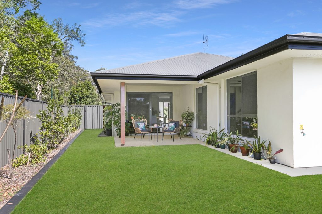2 Fairy Wren Court, Beerwah QLD 4519 - photo 11