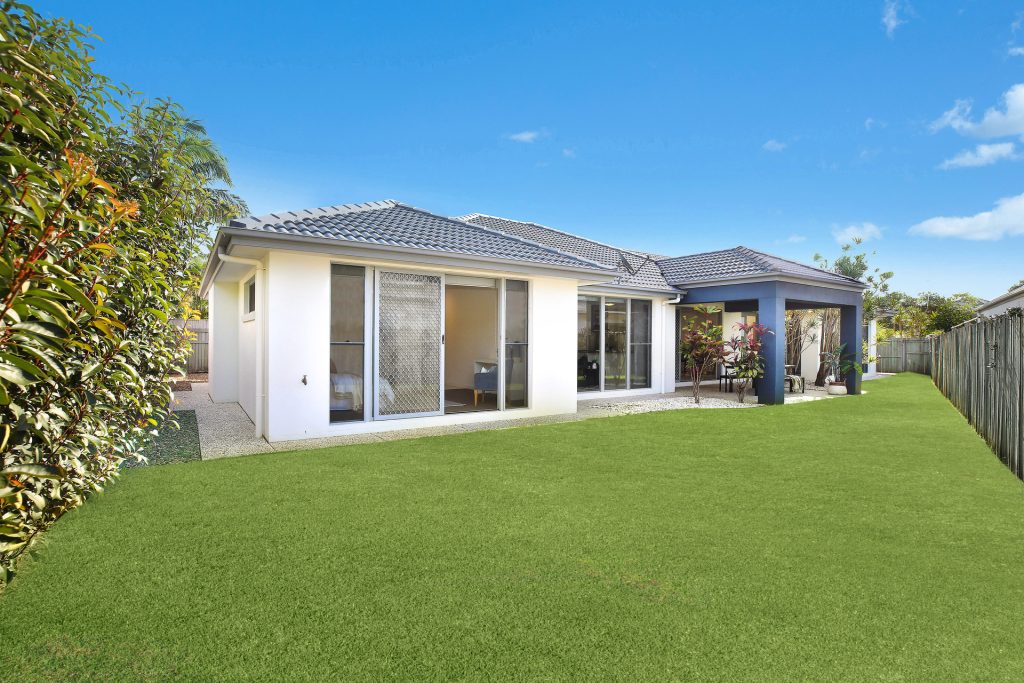 39 Tarawa Street, Kawana Island QLD 4575 - photo 11