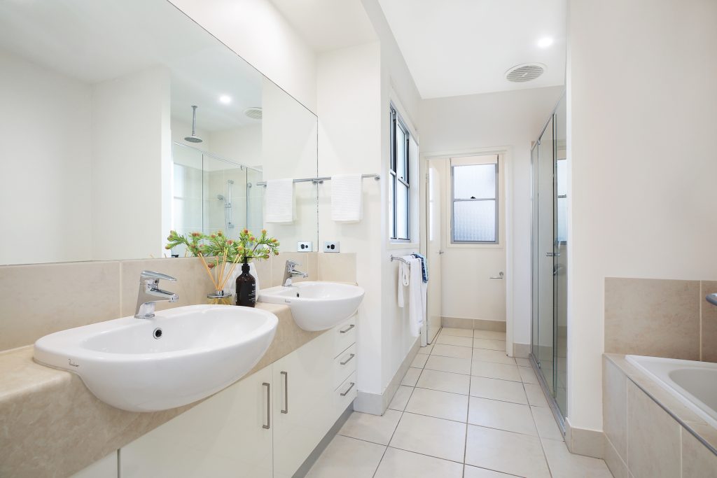 39 Tarawa Street, Kawana Island QLD 4575 - photo 15