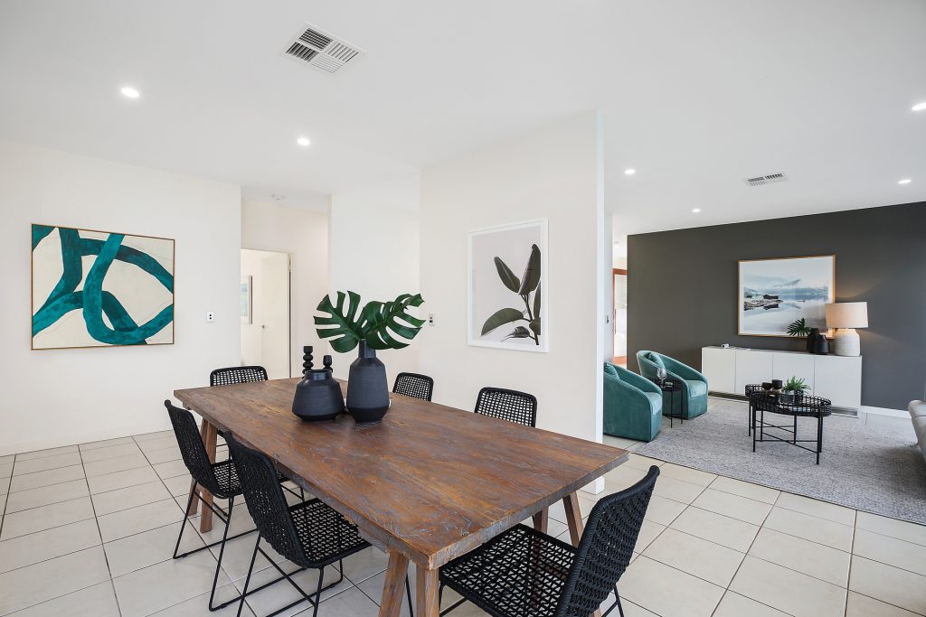 39 Tarawa Street, Kawana Island QLD 4575 - photo 3