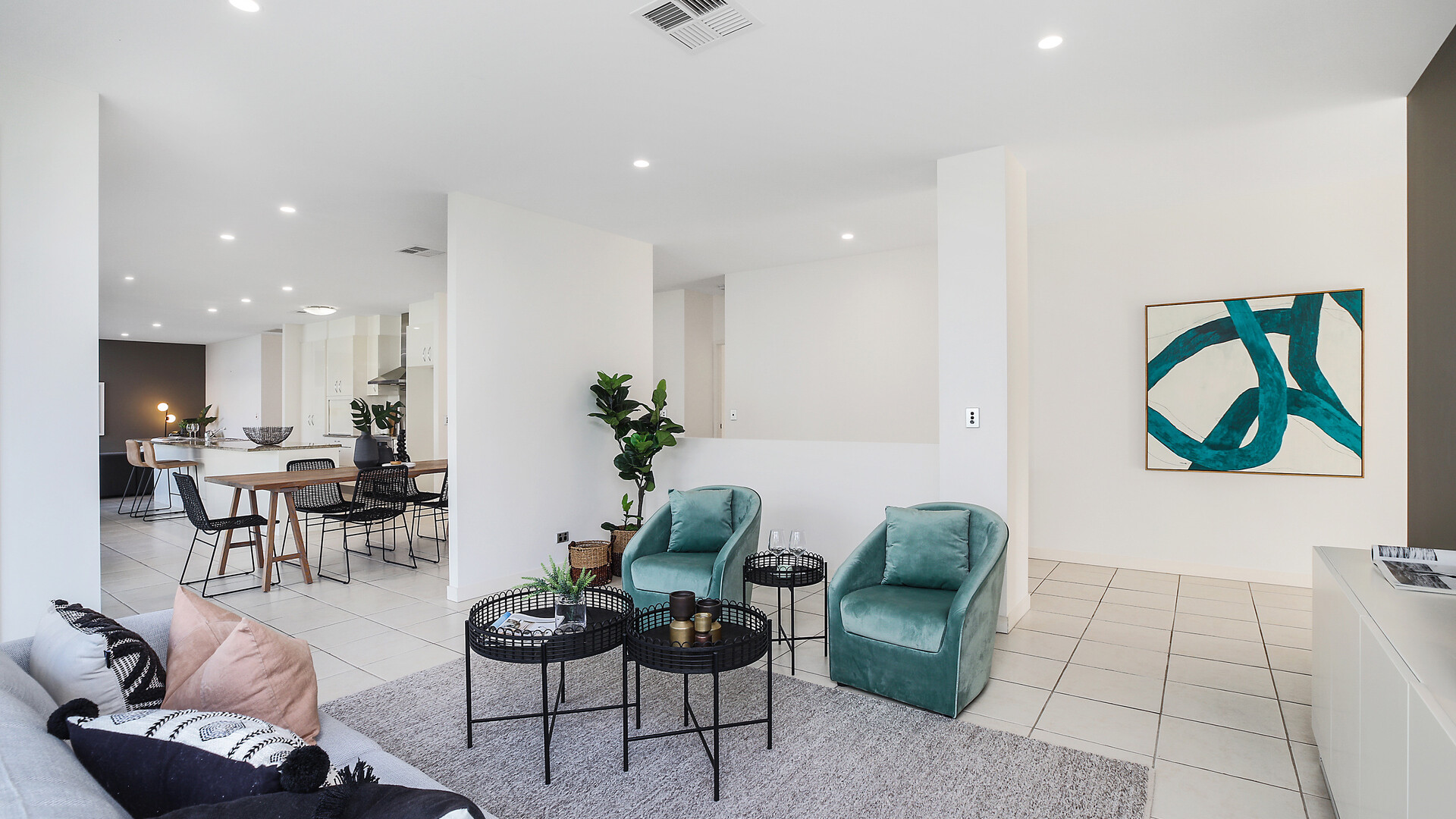 39 Tarawa Street, Kawana Island QLD 4575 - photo 4