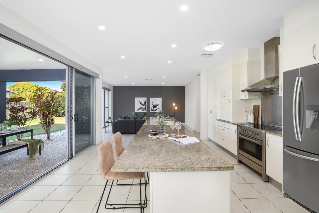 39 Tarawa Street, Kawana Island QLD 4575 - photo 6